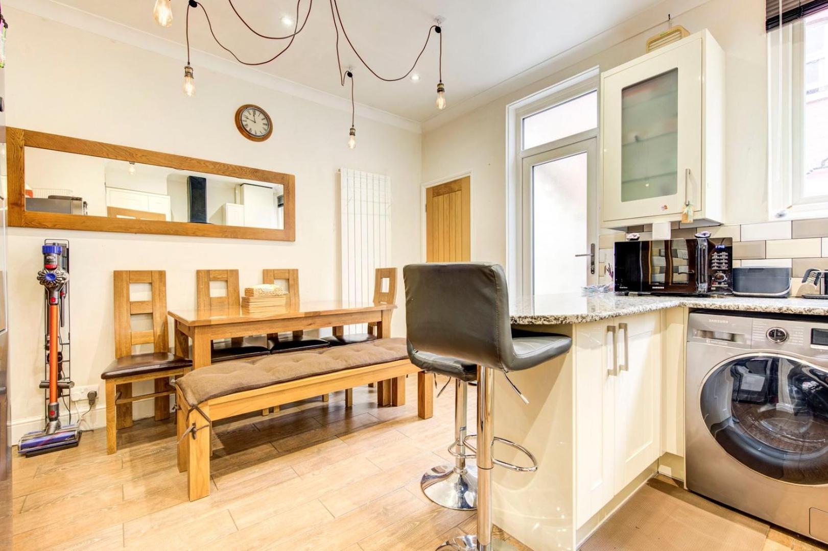 Guestready - Tranquility Near Shepherd'S Bush Лондон Екстериор снимка